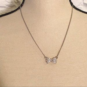 LIKE NEW Silver Rhinestone Bow Tie Pendant Necklace